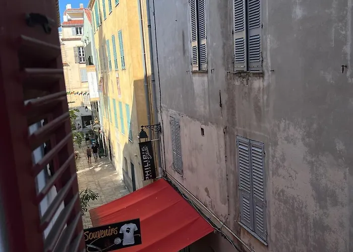 Centre Historique アパート アジャクシオ