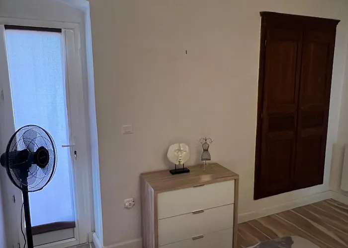 Centre Historique アパート